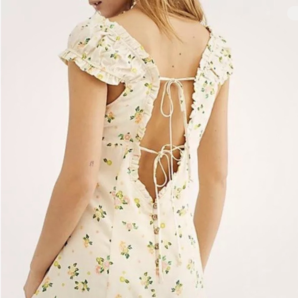 Free People Like A Lady Mini Dress On cream Citrus Large Linen Blend NWT
Lined